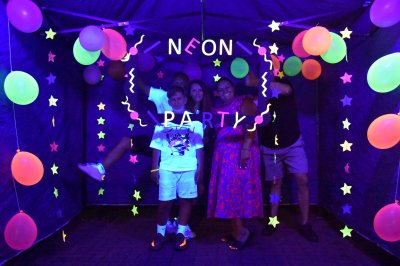 Neon Party 2025